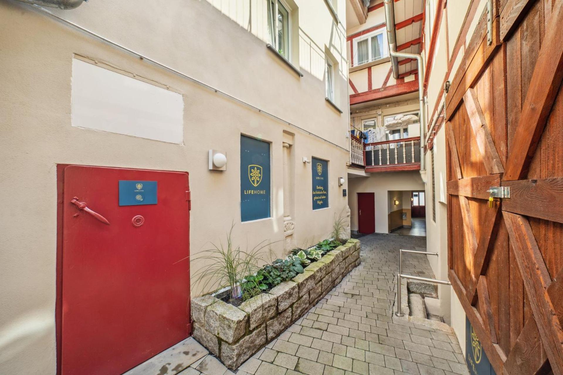 Neu Kapapart15 - 6 Schoene Fewos Mit Einbaukueche, Bad Und Balkon In Der Altstadt Auf Bambergs Insel Exterior photo